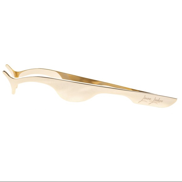 Lavaa Lashes Flirty Lash Set - Picture 10 of 12